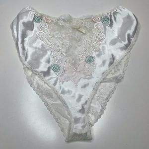 MEDIUM Vintage 80s Victoria’s Secret Iconic Gold Crown Label French Cut Panty